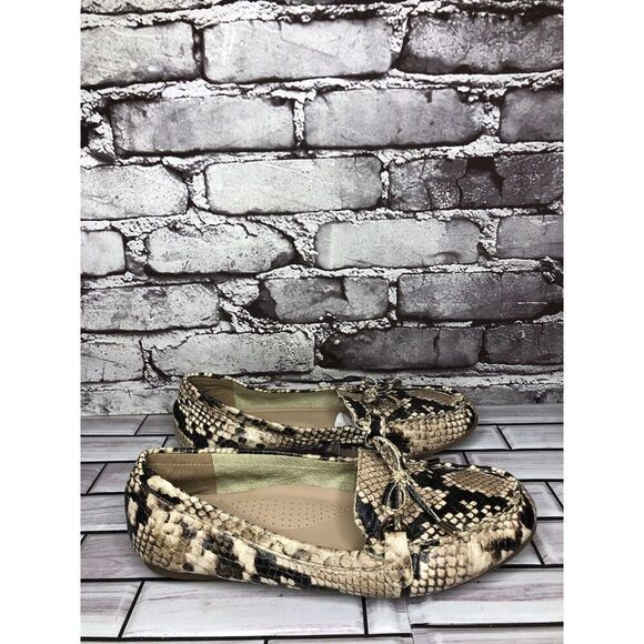 Aldo Cream Snake Skin Print Bow Leather Mocs Driving Shoes Women Sz 8M US/38.5EU - Picture 3 of 16